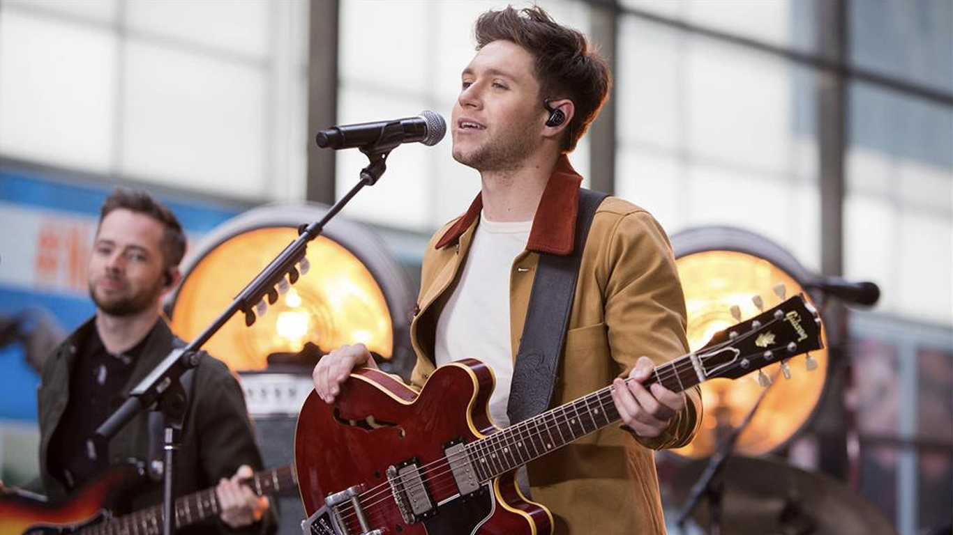 Niall Horan Performs on the TODAY Show Capitol Records