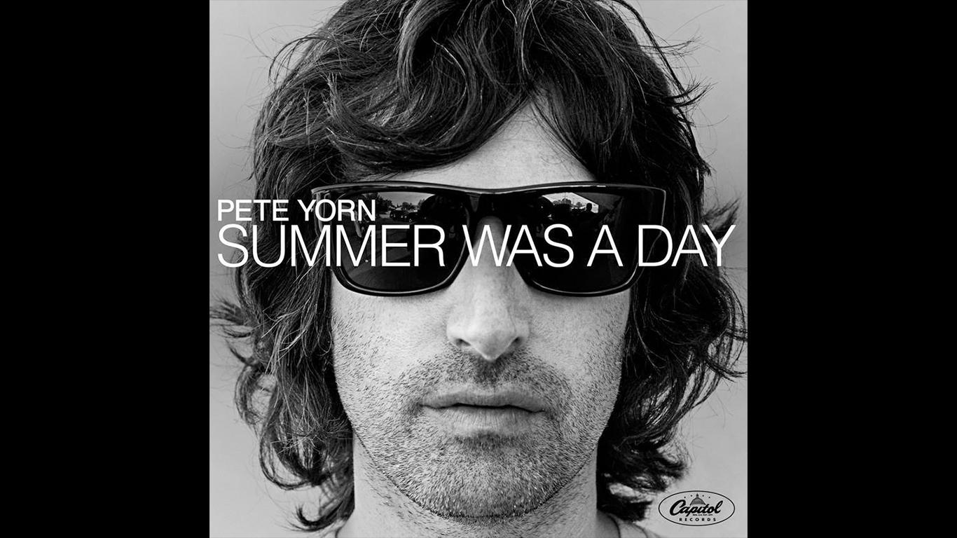 Пит йорн. Pete Yorn песни. Pete Yorn ever Falling in Love. Yorn lose.